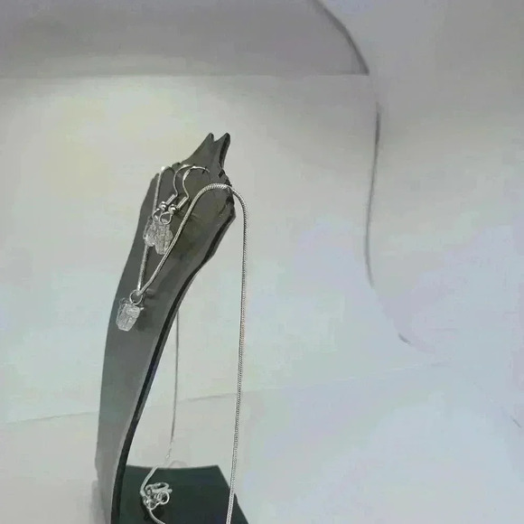 Iridescent Butterfly Necklace - Picture 3 of 4